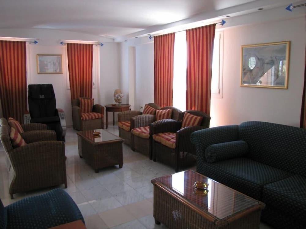 Valsami Hotel Apartments Kremastí Esterno foto