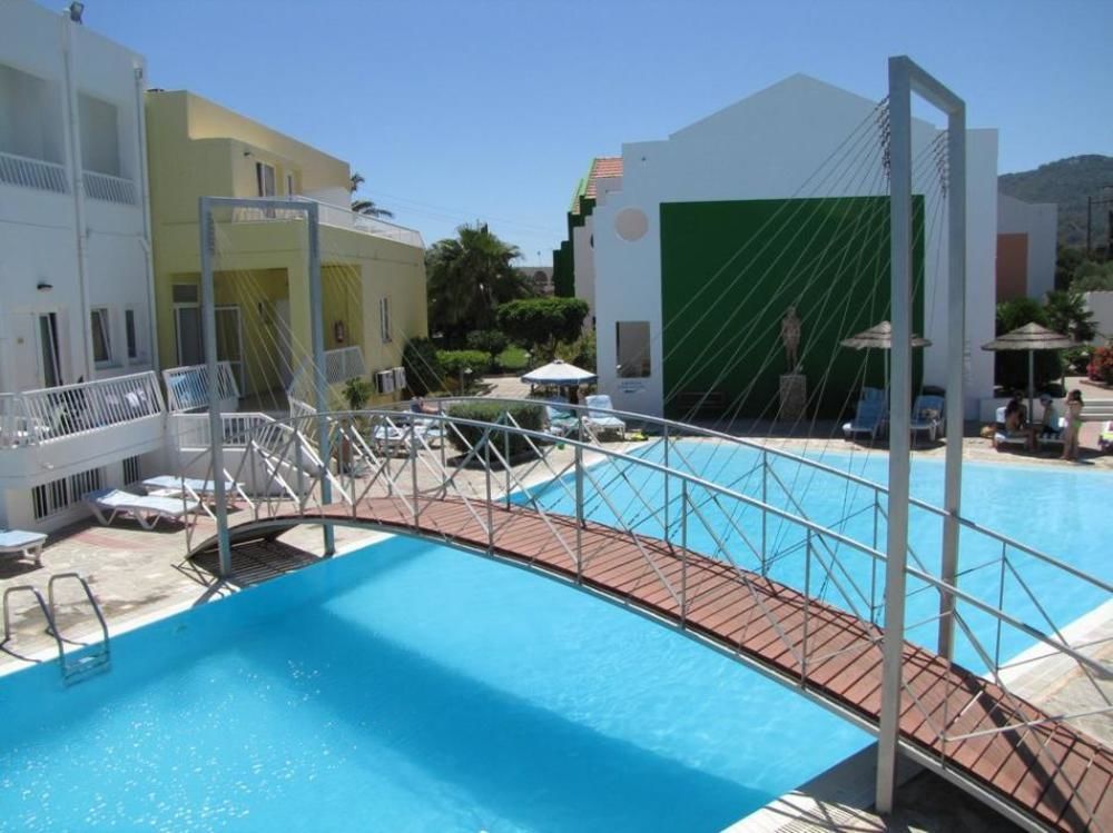 Valsami Hotel Apartments Kremastí Esterno foto