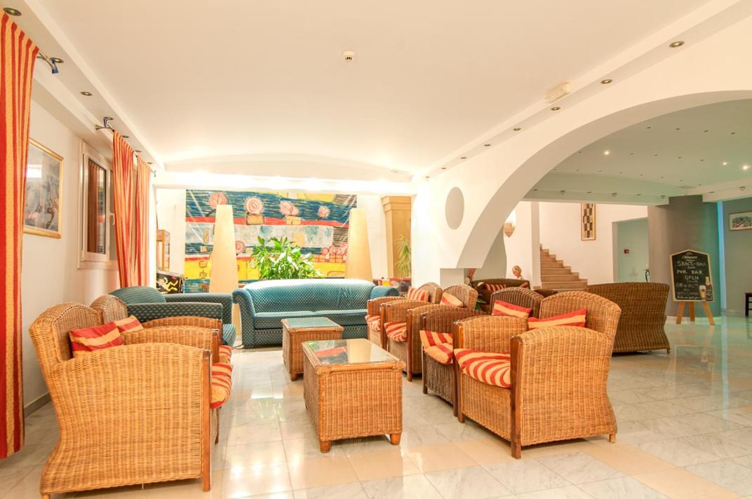 Valsami Hotel Apartments Kremastí Esterno foto